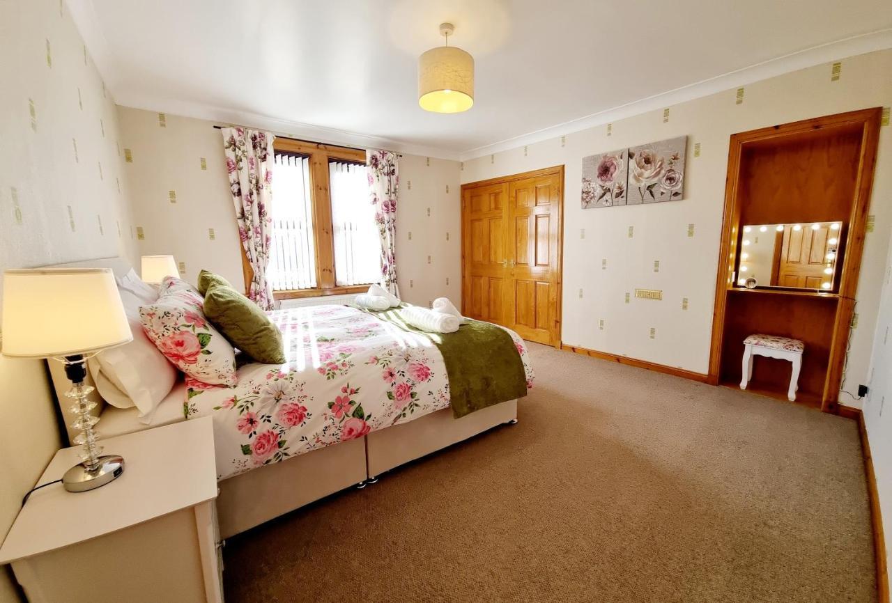 Inverness City 3 Bedroom House Free Parking Exterior foto